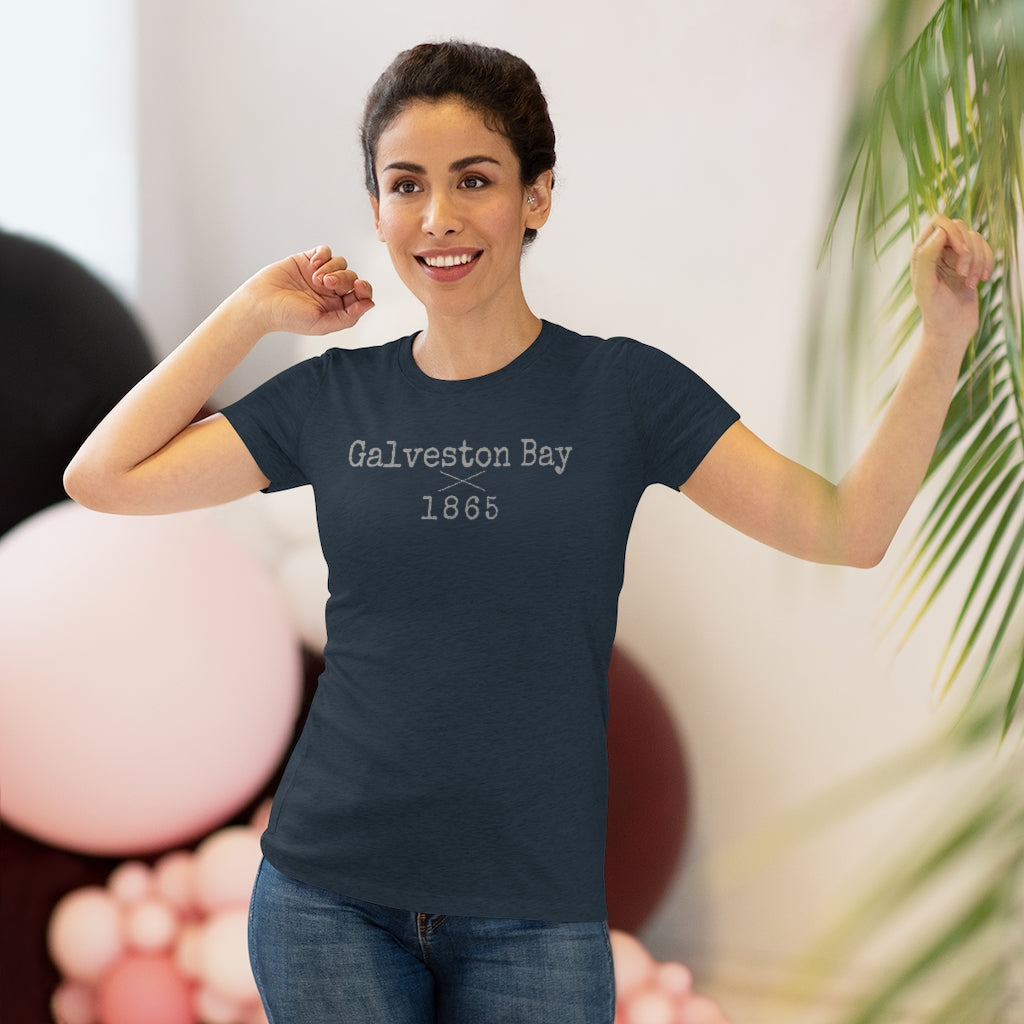 Women's Galveston Bay Tee - Gray